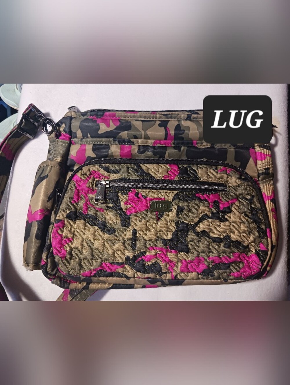 LUG Crossbody Handbag Bag Purse CAMO pink Adjustable Strap